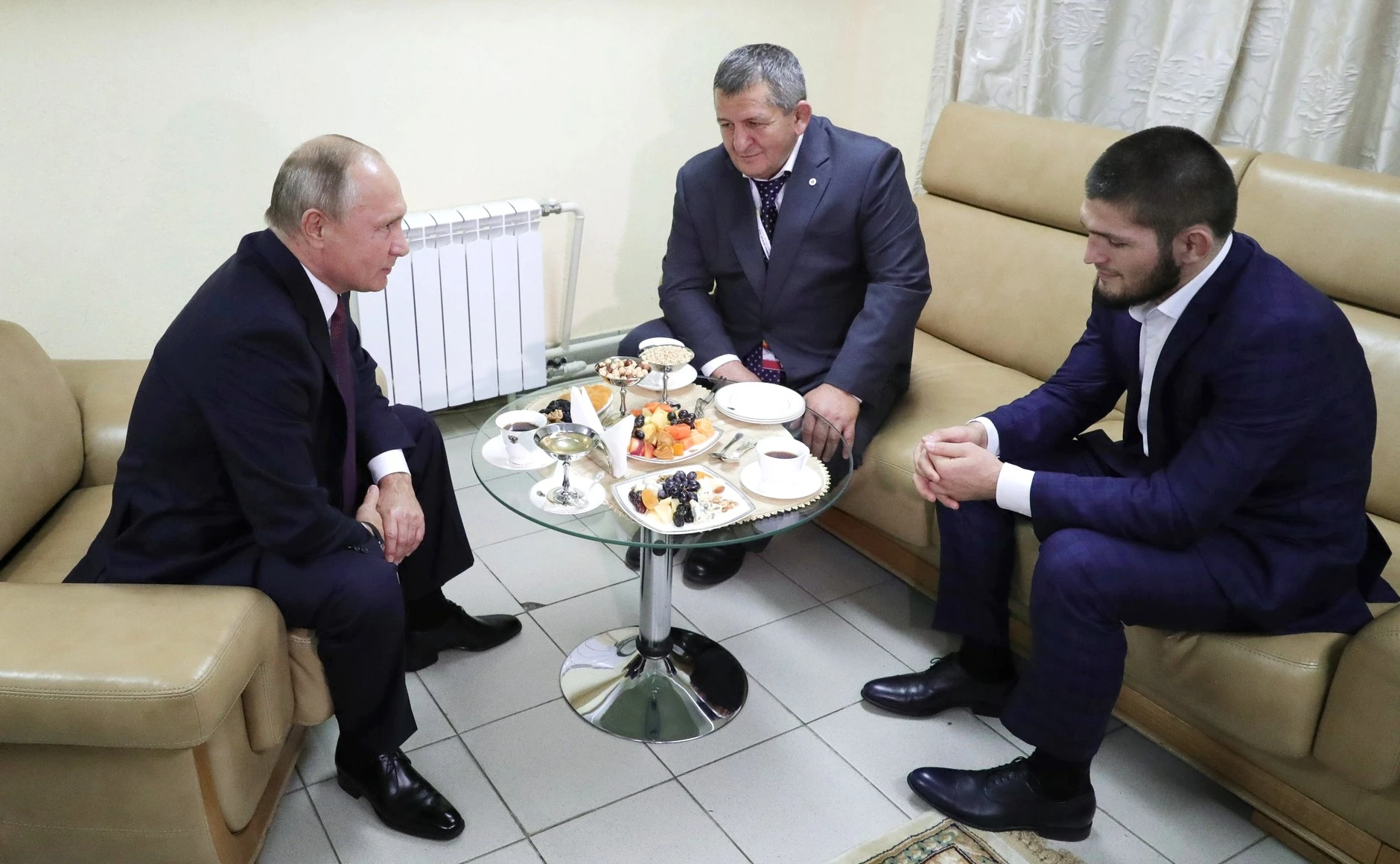 nurmagomedov-putin.jpg