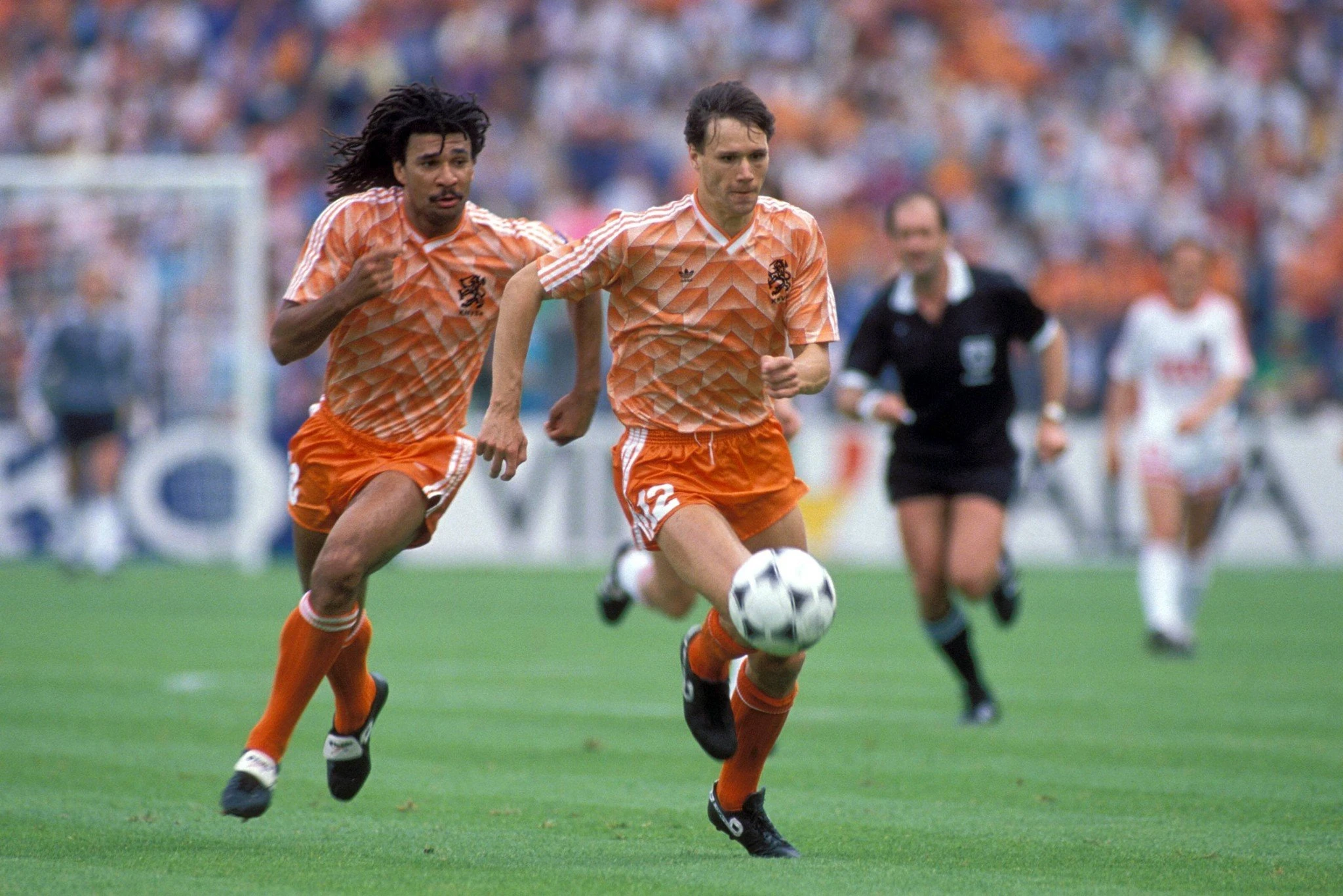 van-basten-3.jpeg