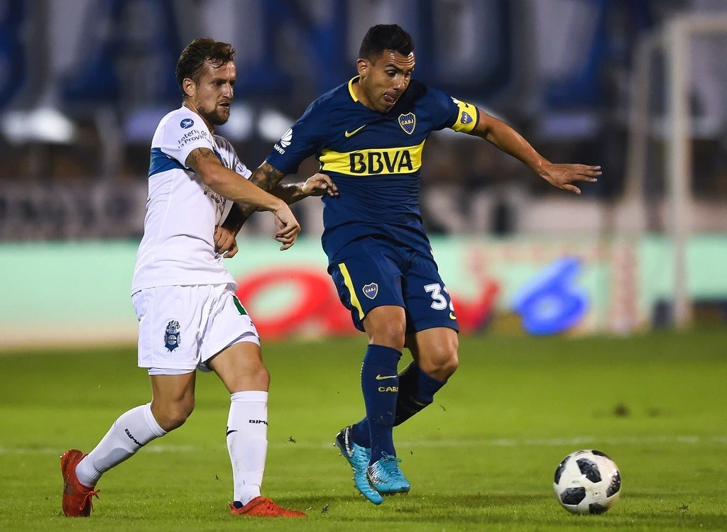 colazo-tevez.jpg