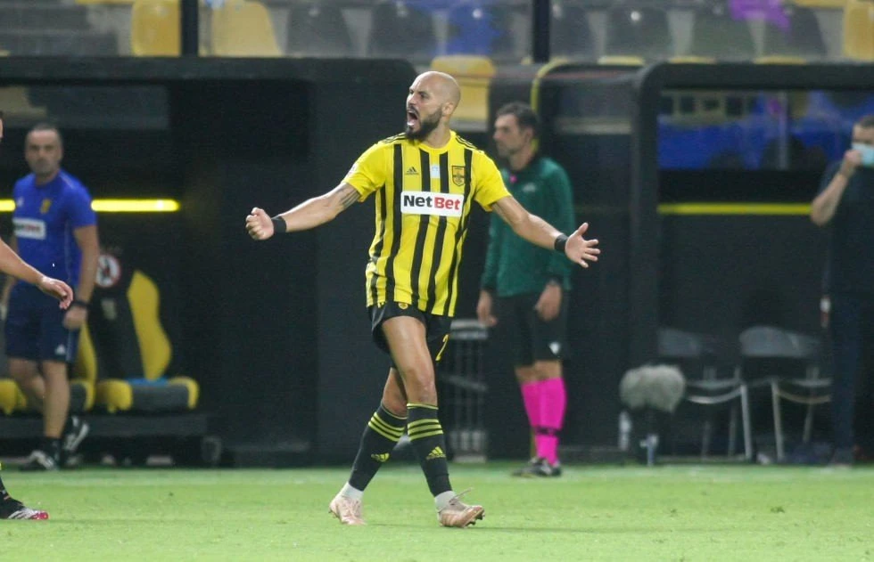 benalouane-aris.jpg