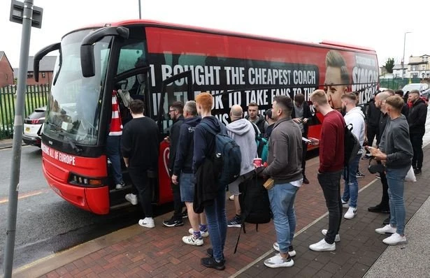 0-liverpool-fans-board-youtuber-simon-wilsons-bus-hired-to-take-liverpool-fans-to-paris-for-the-cham.jpg