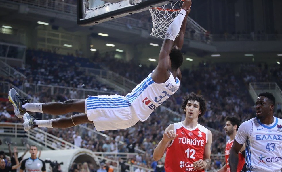 kostas-antetokounmpo-greece-turkey.jpg