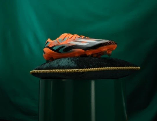 adidas-messi.jpg