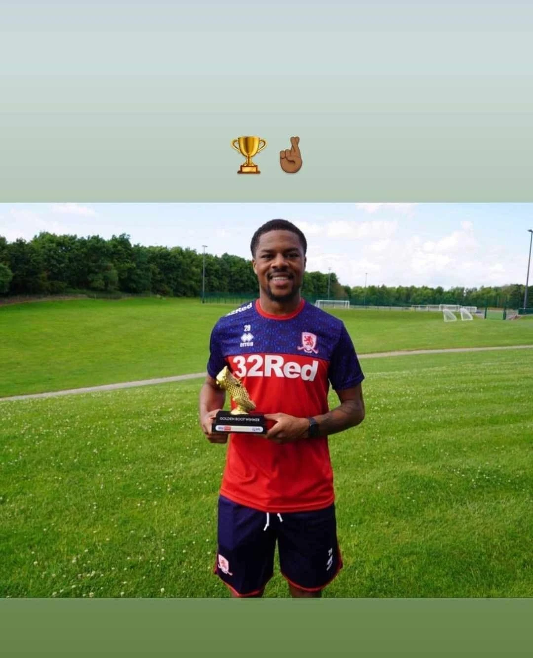 akpom-golden-boot.jpg