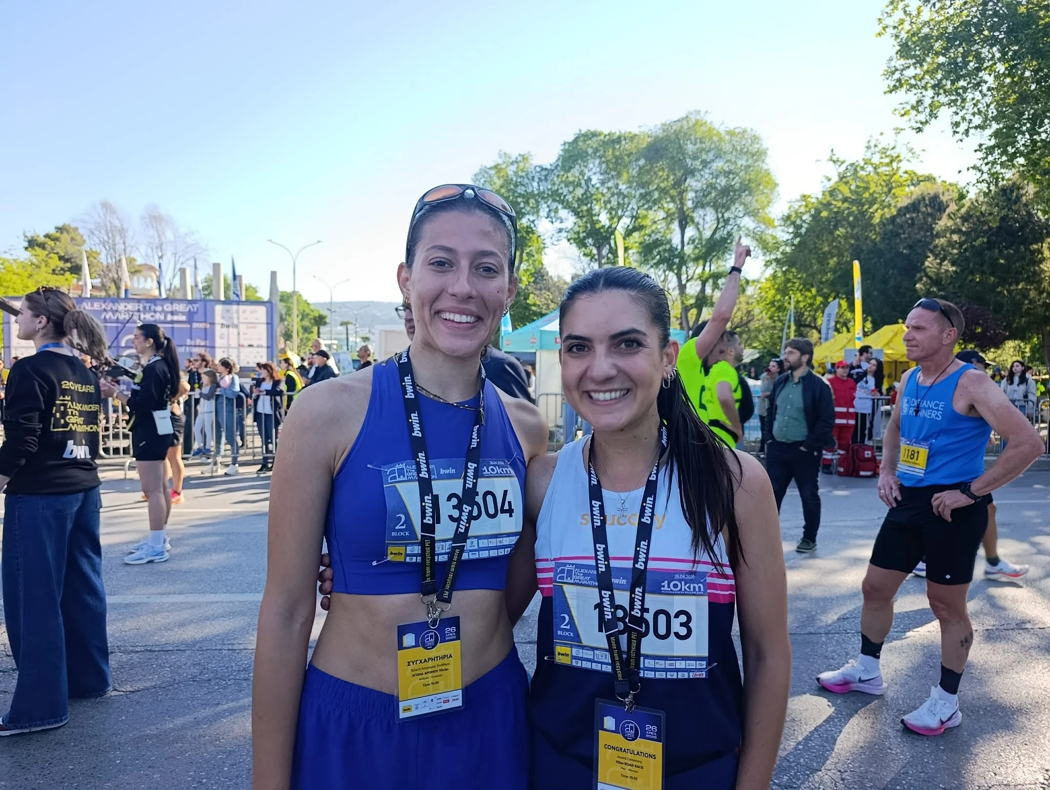 Μαργαρίτα Ντίνα, νικήτρια 10χλμ, Δέσποινα Φλώρου, δεύτερη θέση στα 10χλμ (από δεξιά προς αριστέρα)&nbsp;