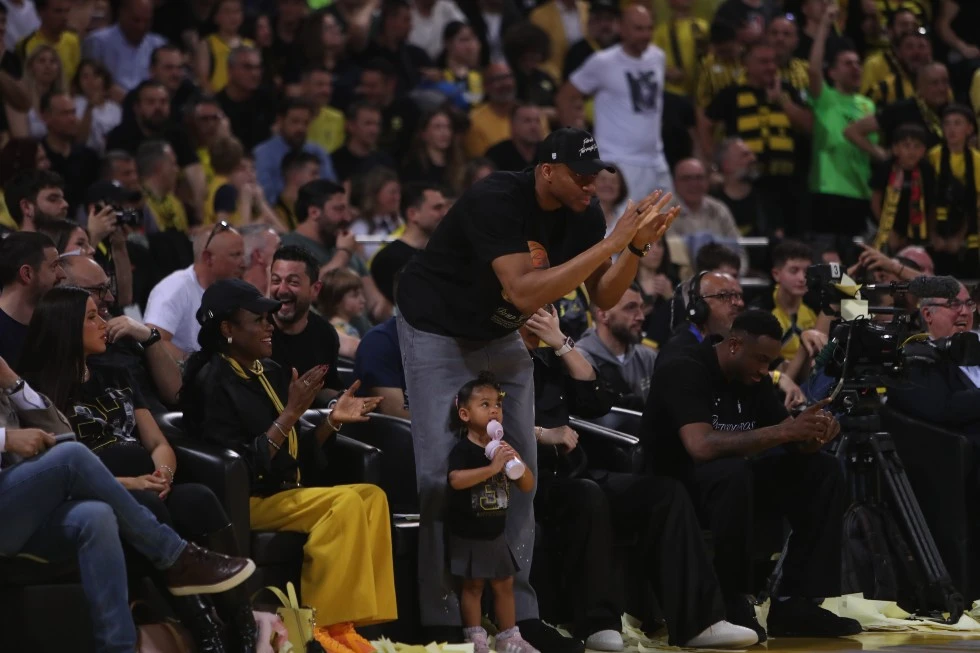 antetokoynmpo.jpg?v=0