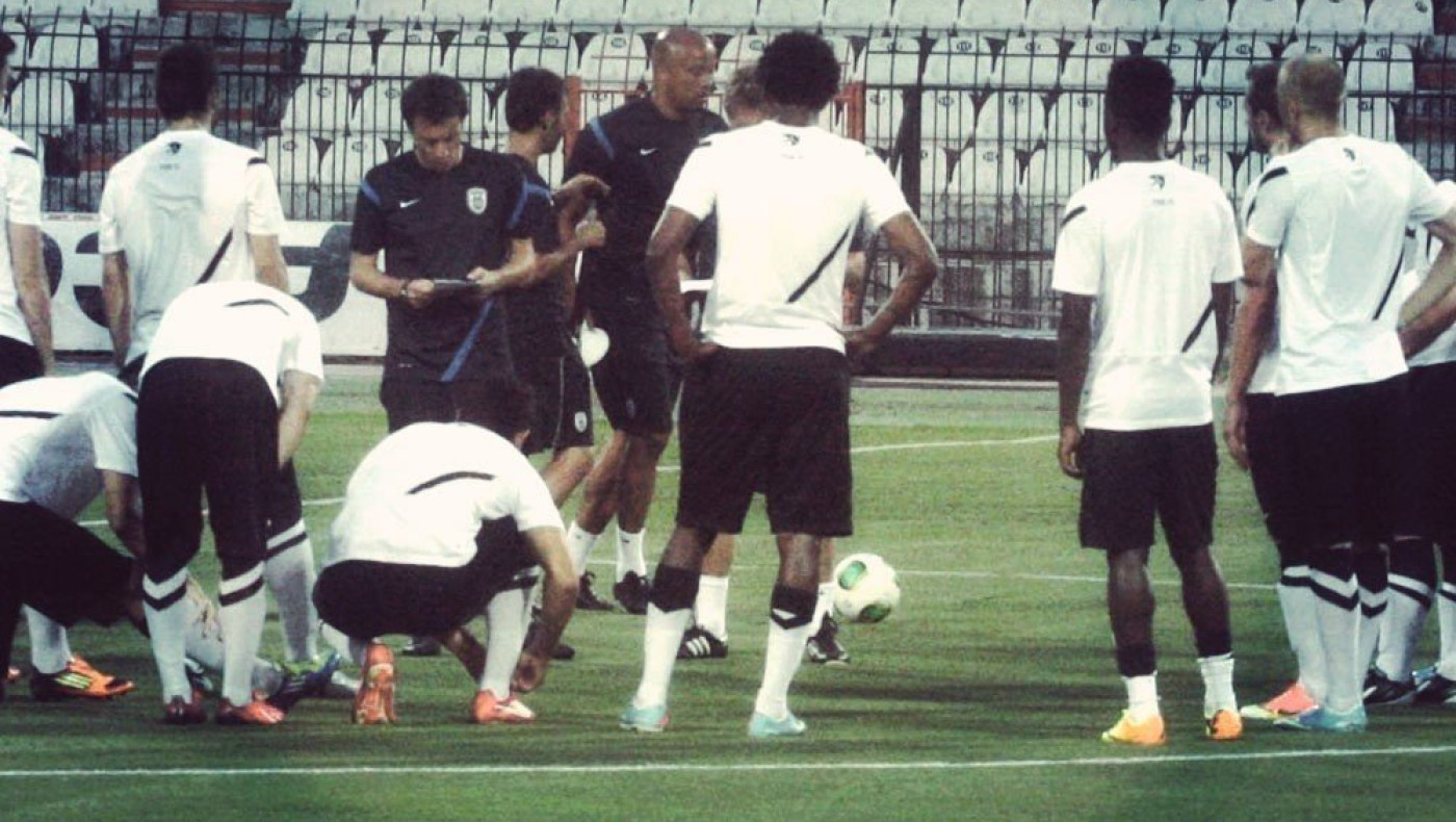 Σηκώνουν μανίκια