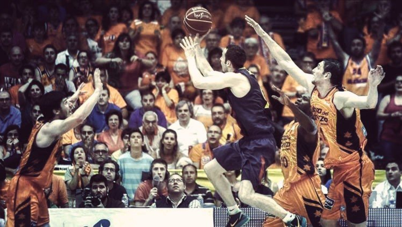 Το απίθανο buzzer-beater του Χουέρτας (video)