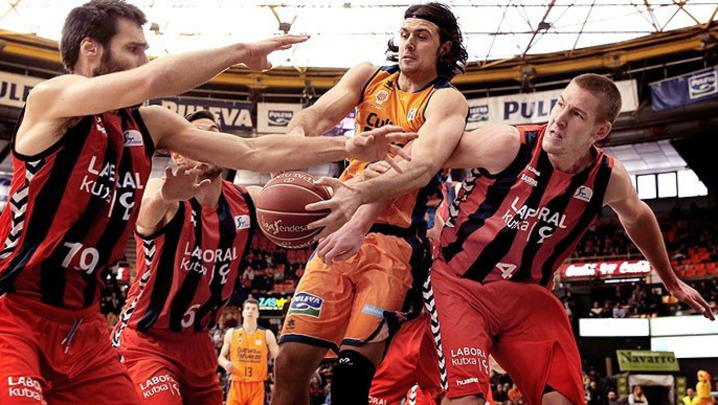 Πήρε το ντέρμπι η Βαλένθια, γκέλα η Μπάρτσα