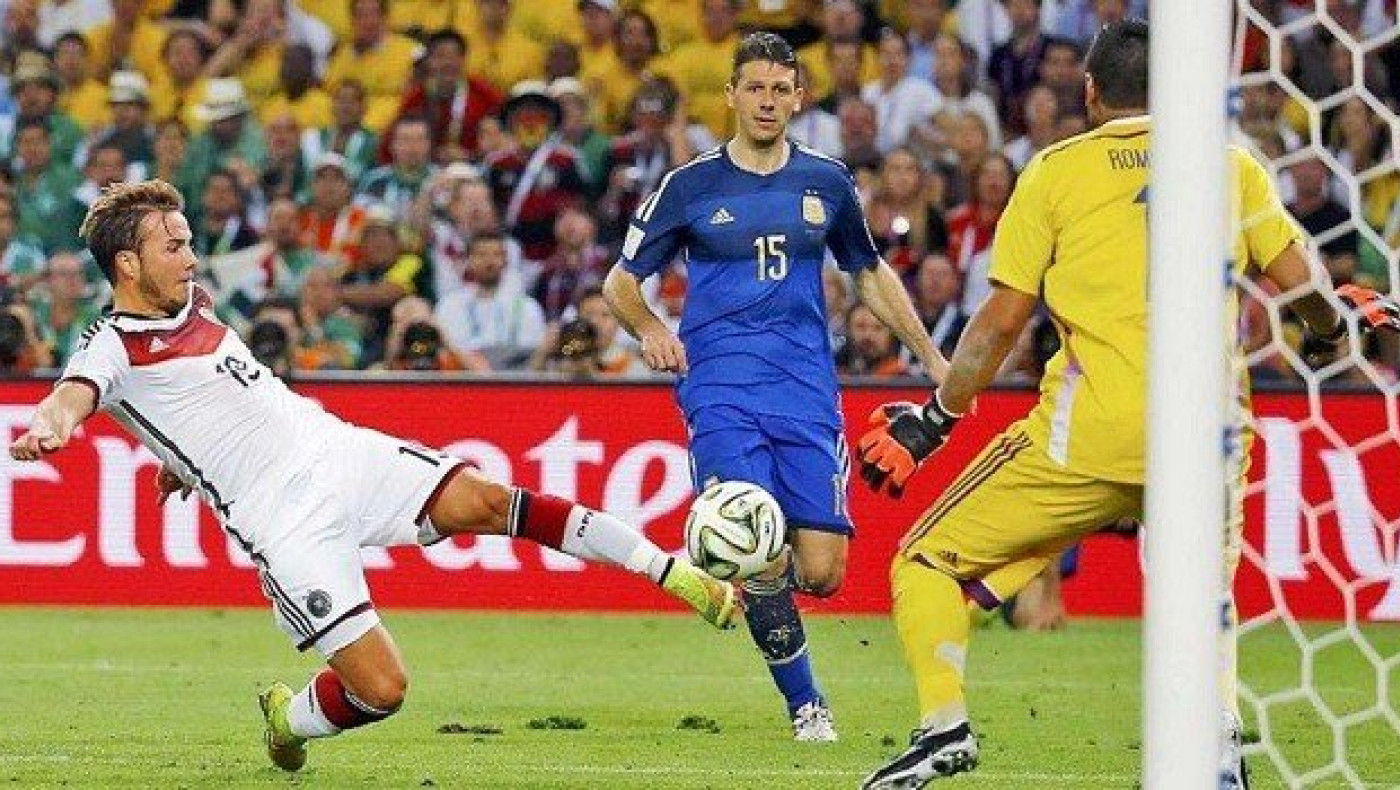 Στο «σφυρί» το «χρυσό» παπούτσι του Γκέτσε (PIC)