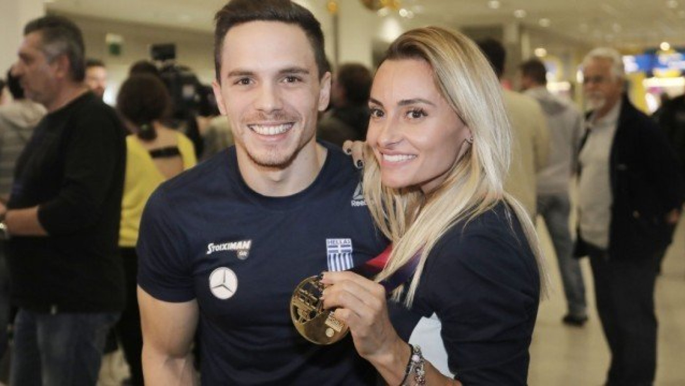 Περιμένουν               παιδί Πετρούνιας και Μιλούση