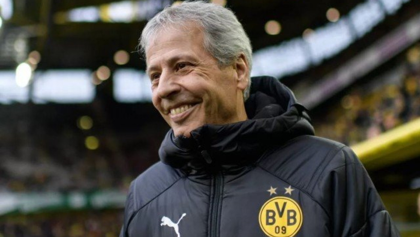 Ανανέωσε στην Ντόρτμουντ                      ο Φαβρ