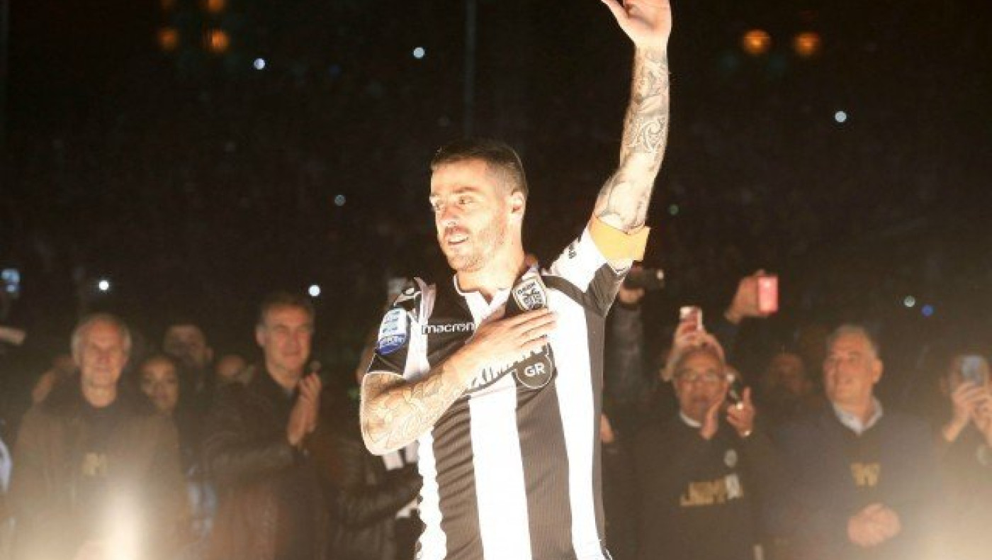 MVP της ονειρικής σεζόν ο           Αντελίνο Βιεϊρίνια!