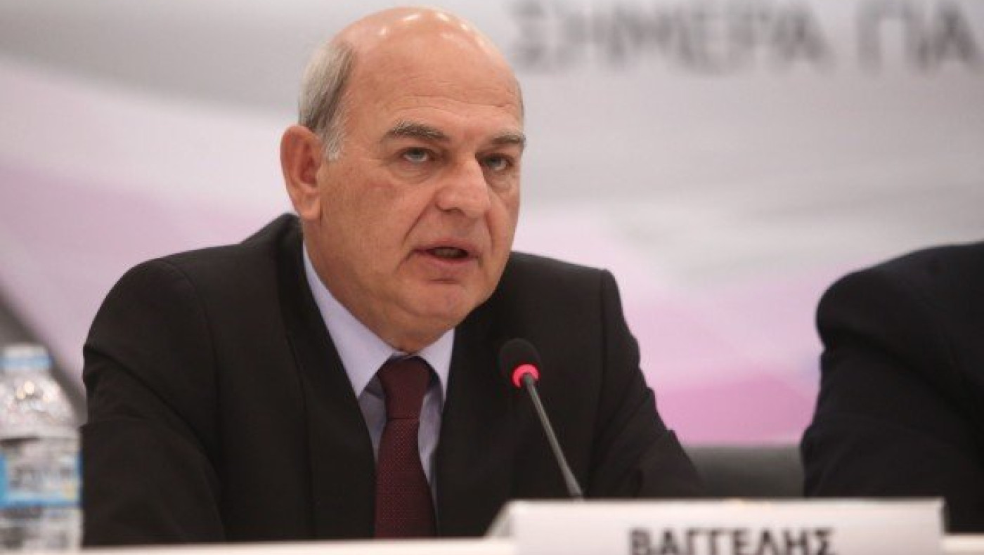 Πυρά ΠΑΕ      ΑΕΚ         κατά    Γραμμένου     και    Περέιρα!