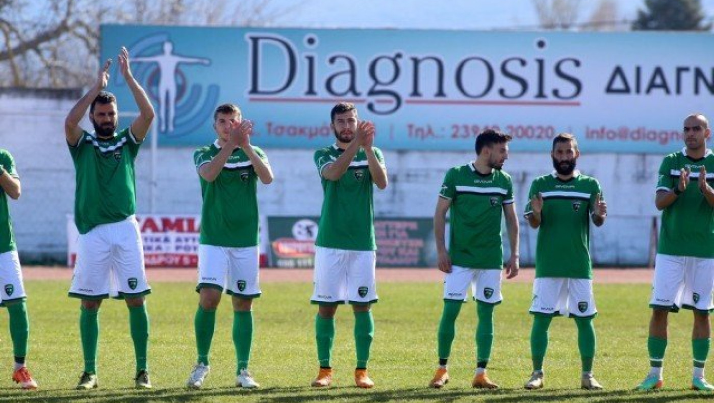 Εξάδα ανανεώσεων στον                   Μακεδονικό