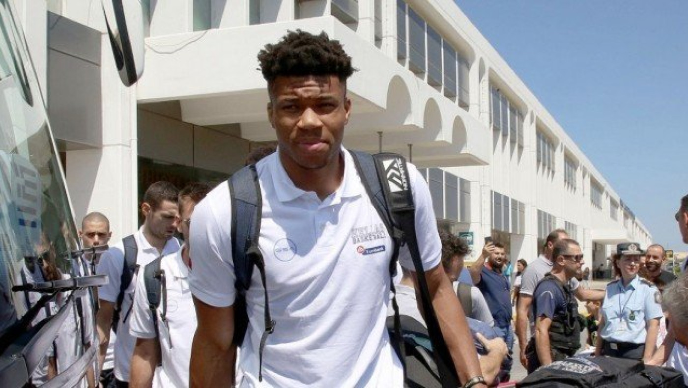 Παρακολουθούν στενά την Εθνική ομάδα μπάσκετ οι Μπακς (pic)