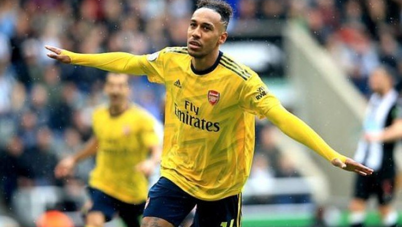 Με το δεξί η  Άρσεναλ                      στο Νησί!