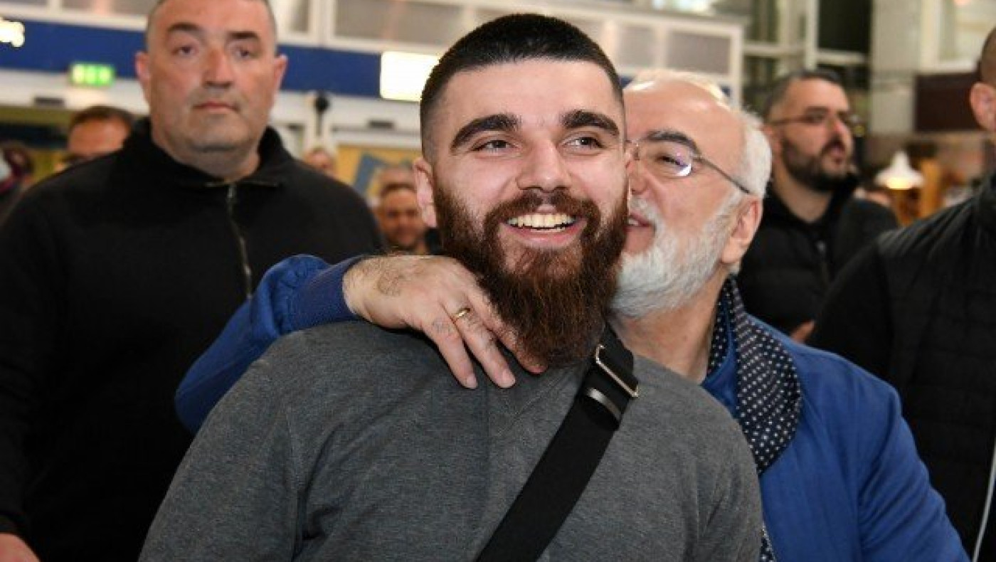 Η ευτυχία της δικαίωσης από τον Ιβάν και η αποθέωση από τους απέναντι