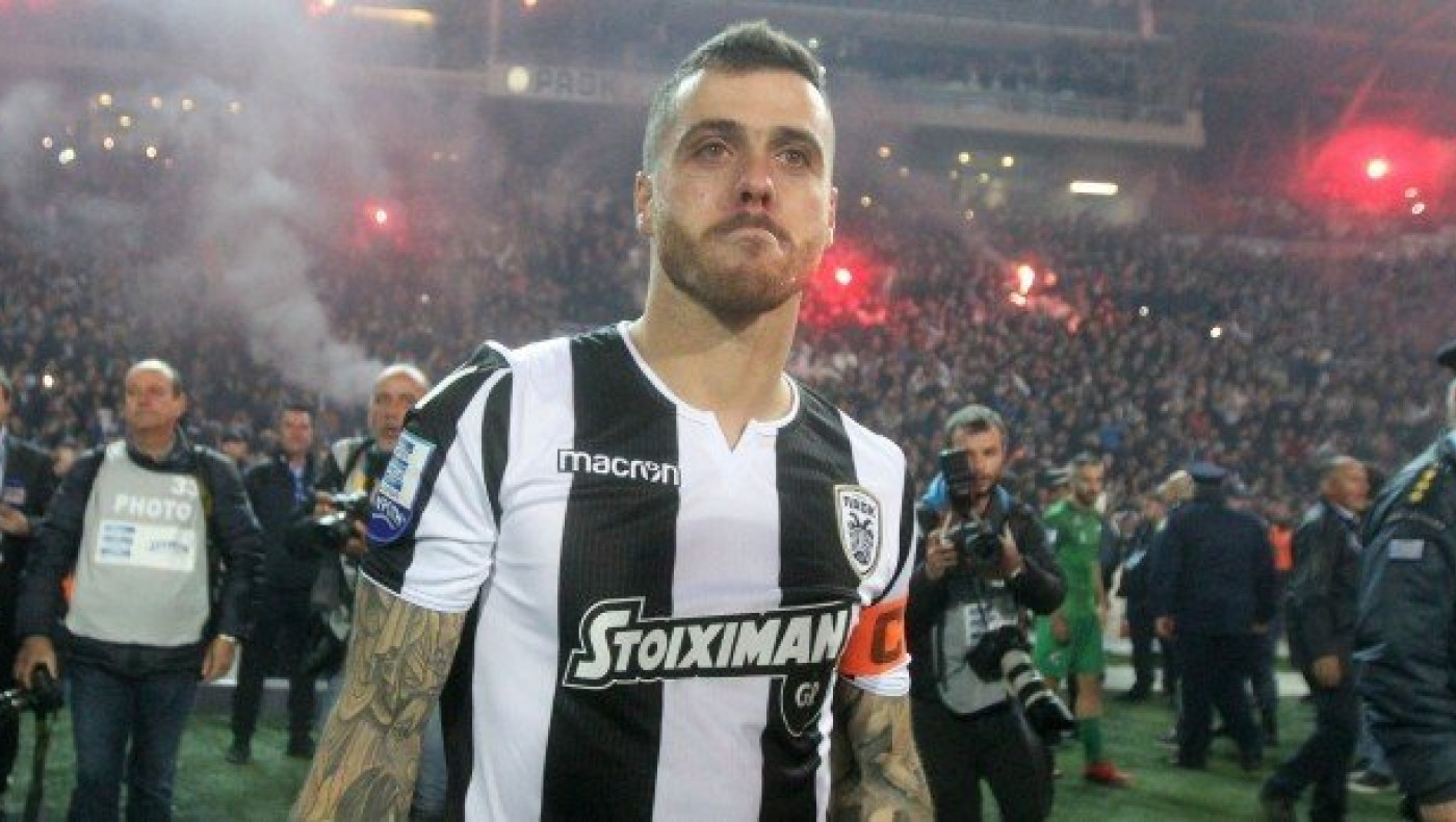 Με την αύρα του αρχηγού τους  και με την ευχή του λαού τους