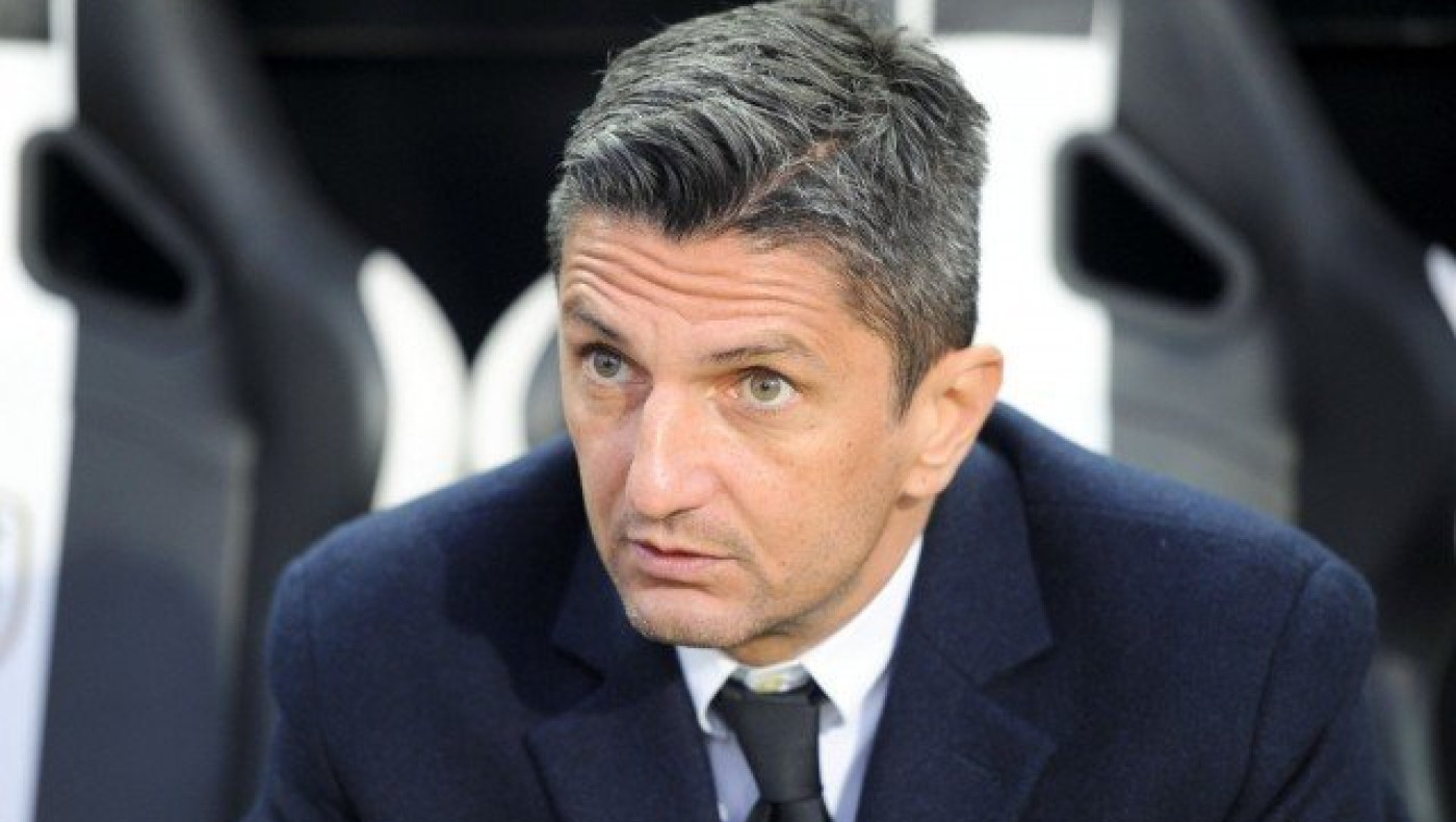 Ασε μας ρε              (με την καλή έννοια), Ραζβάν…