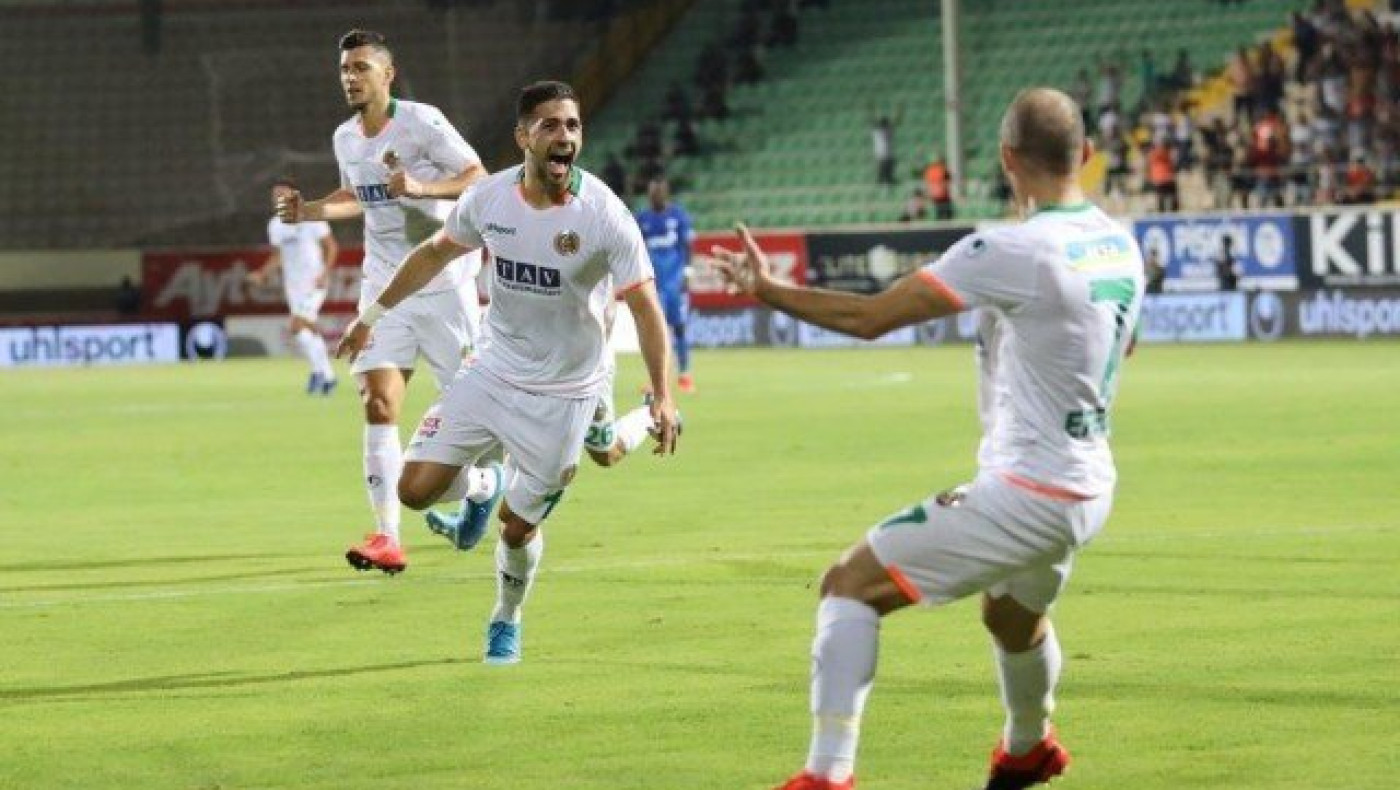 Καρέ κορυφής για Σιώπη και Μπακασέτα στην    Τουρκία!