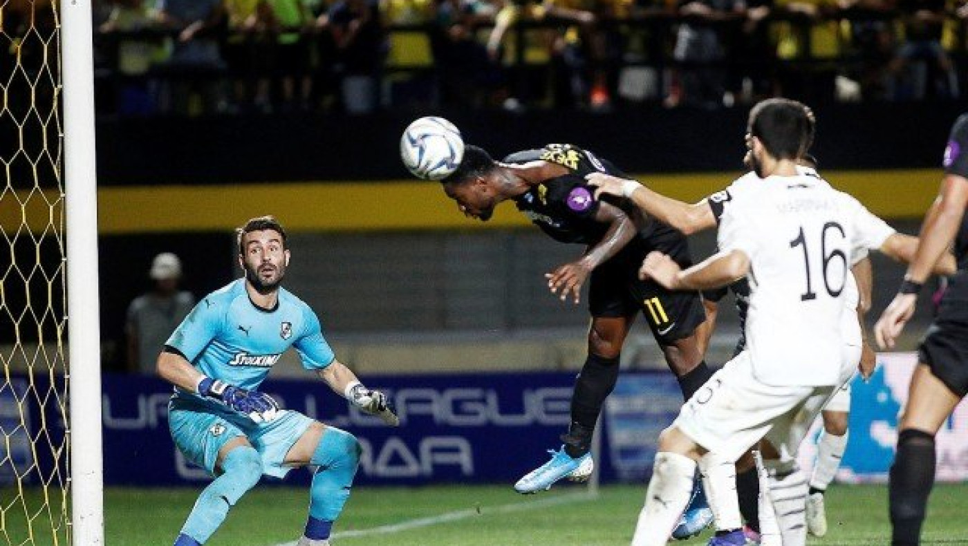 Μπιμπισίδης: «Απορώ γιατί δεν διαμαρτυρήθηκε στον διαιτητή ο Ιντέγε»