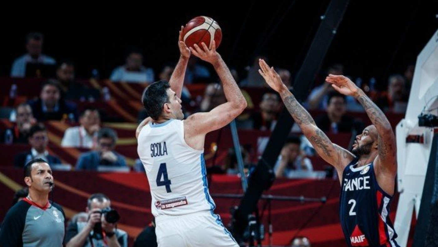 Σούπερ Σκόλα (με νταμπλ-νταμπλ) και η τρομερή Αργεντινή στον τελικό!