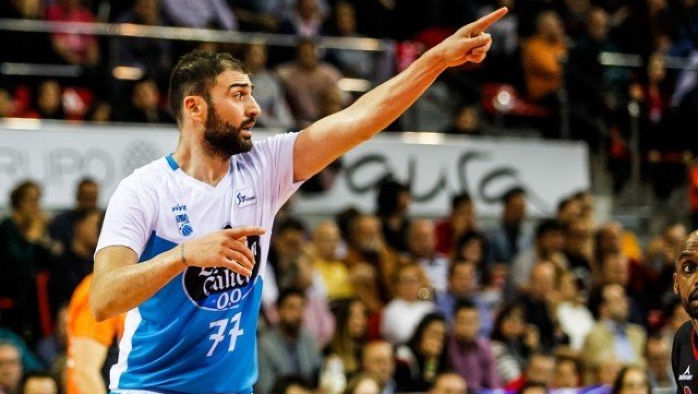 Αγόρασε διαρκείας του ΠΑΟΚ         ο Κώστας Βασιλειάδης