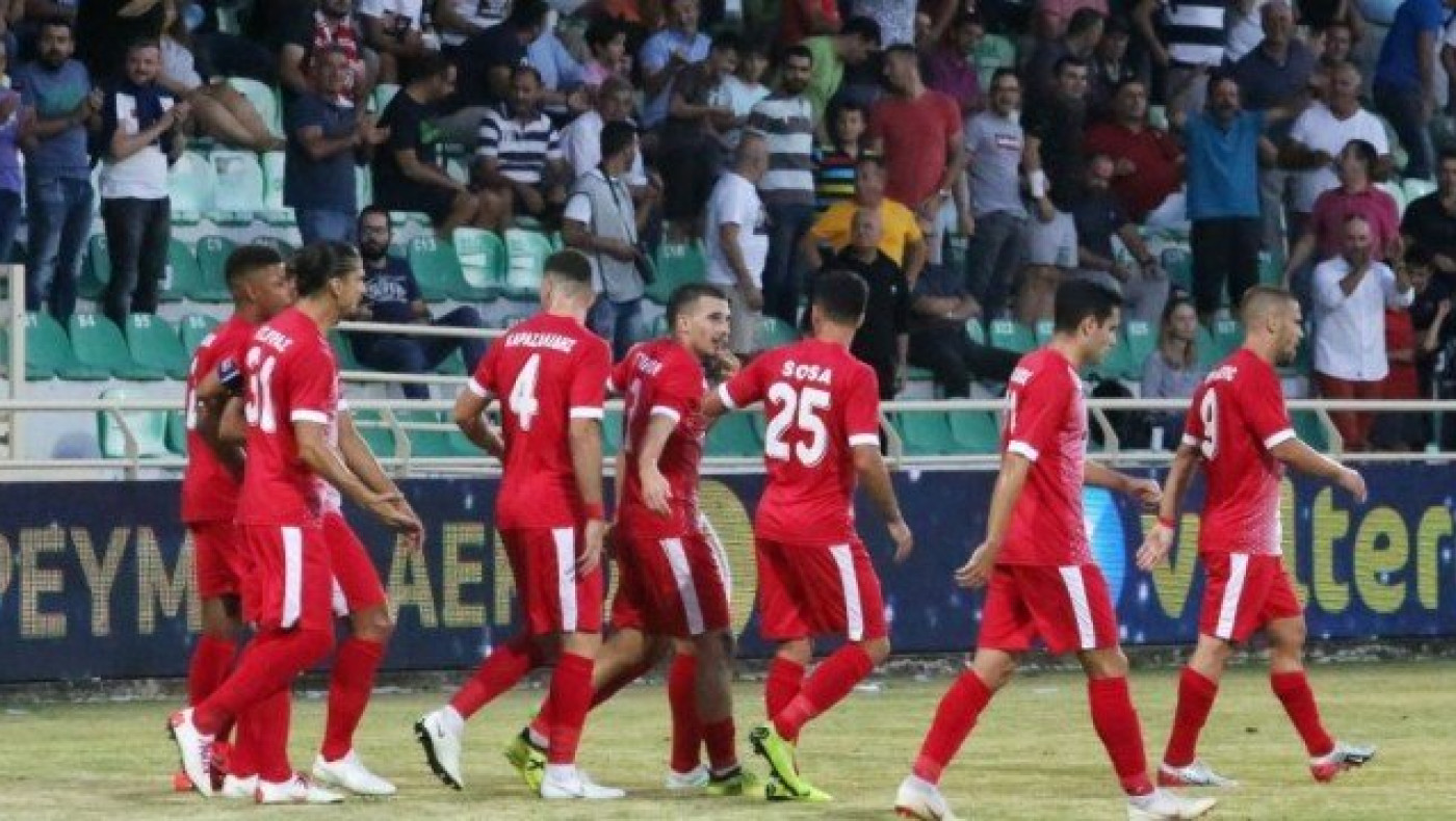 Συνεχίζει να τρελαίνει κόσμο η                 Ξάνθη!