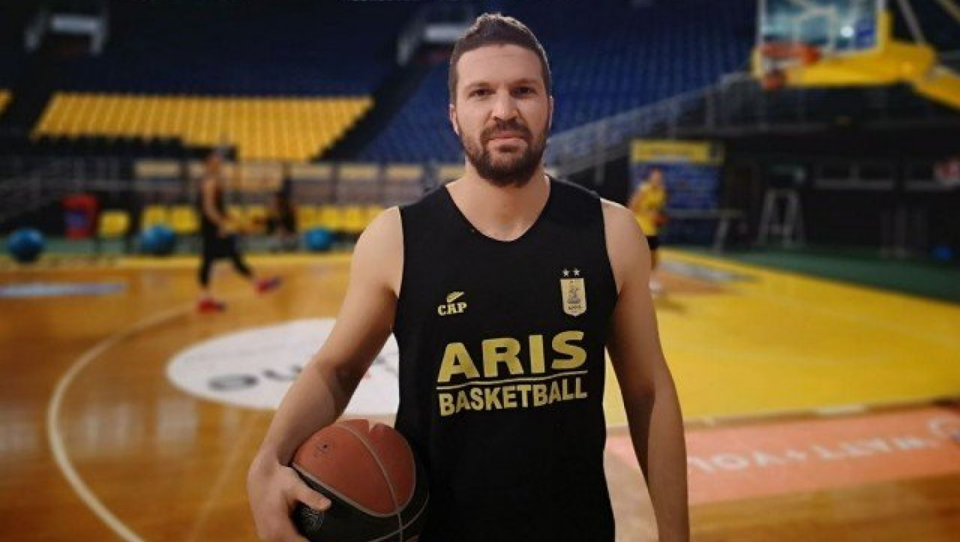 «Ευλογημένος που θα φορέσω τη φανέλα που κάποτε φόρεσε ο Γκάλης»