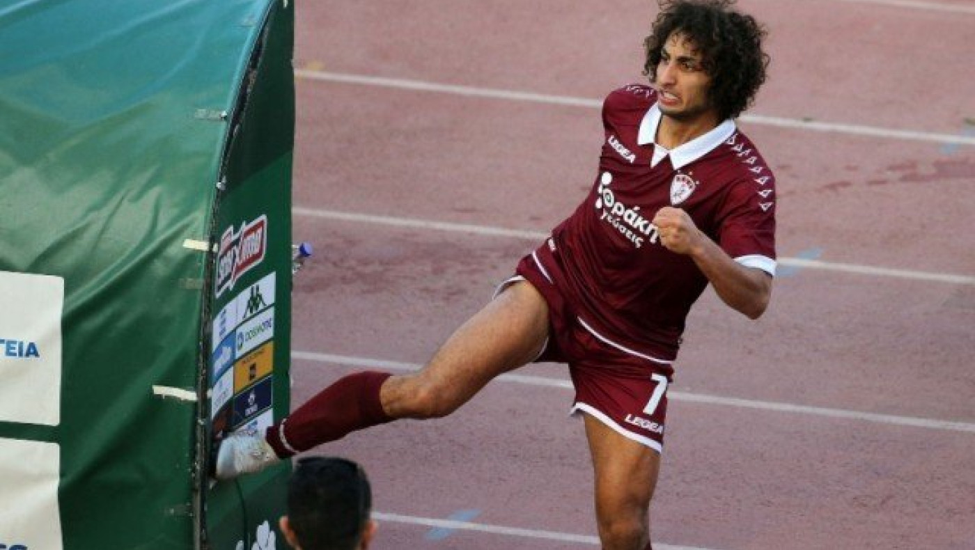 Κλώτσησε τον πάγκο και άνοιξε διάλογο με τους οπαδούς ο Ουάρντα!