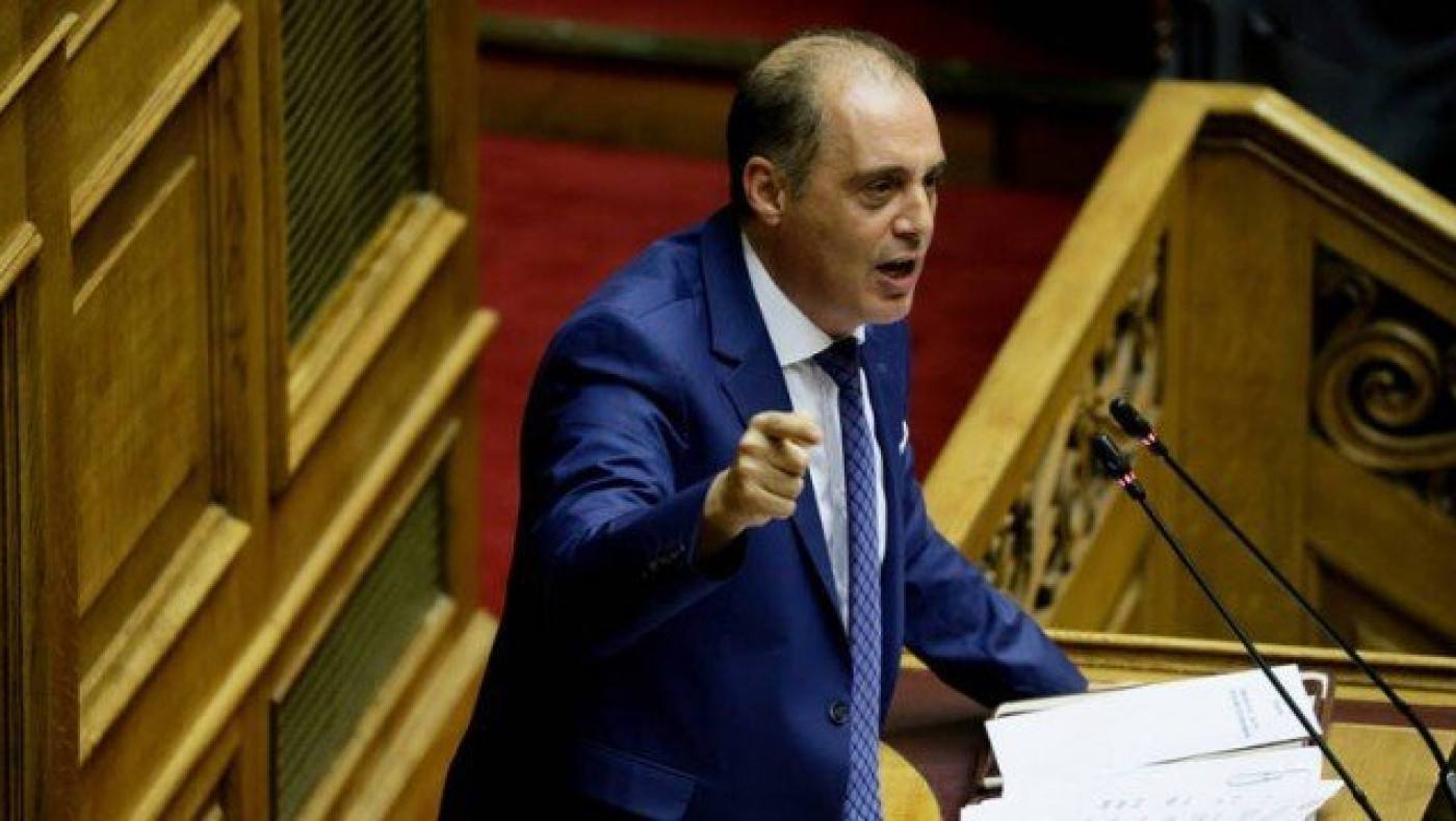 Ο Βελόπουλος θέλει τον Πετρούνια για πρόεδρο της Δημοκρατίας (vid)