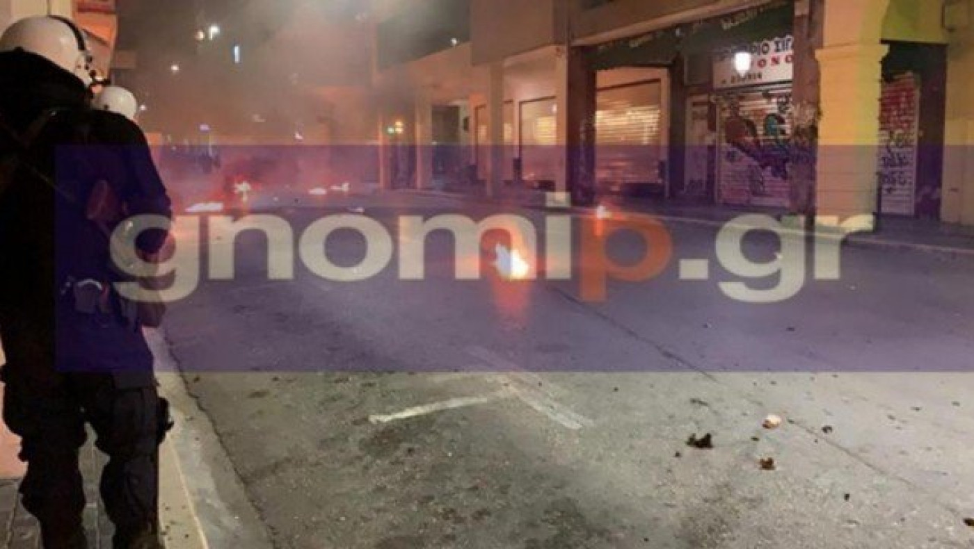Πάτρα: Επεισόδια με βόμβες μολότοφ και       δακρυγόνα