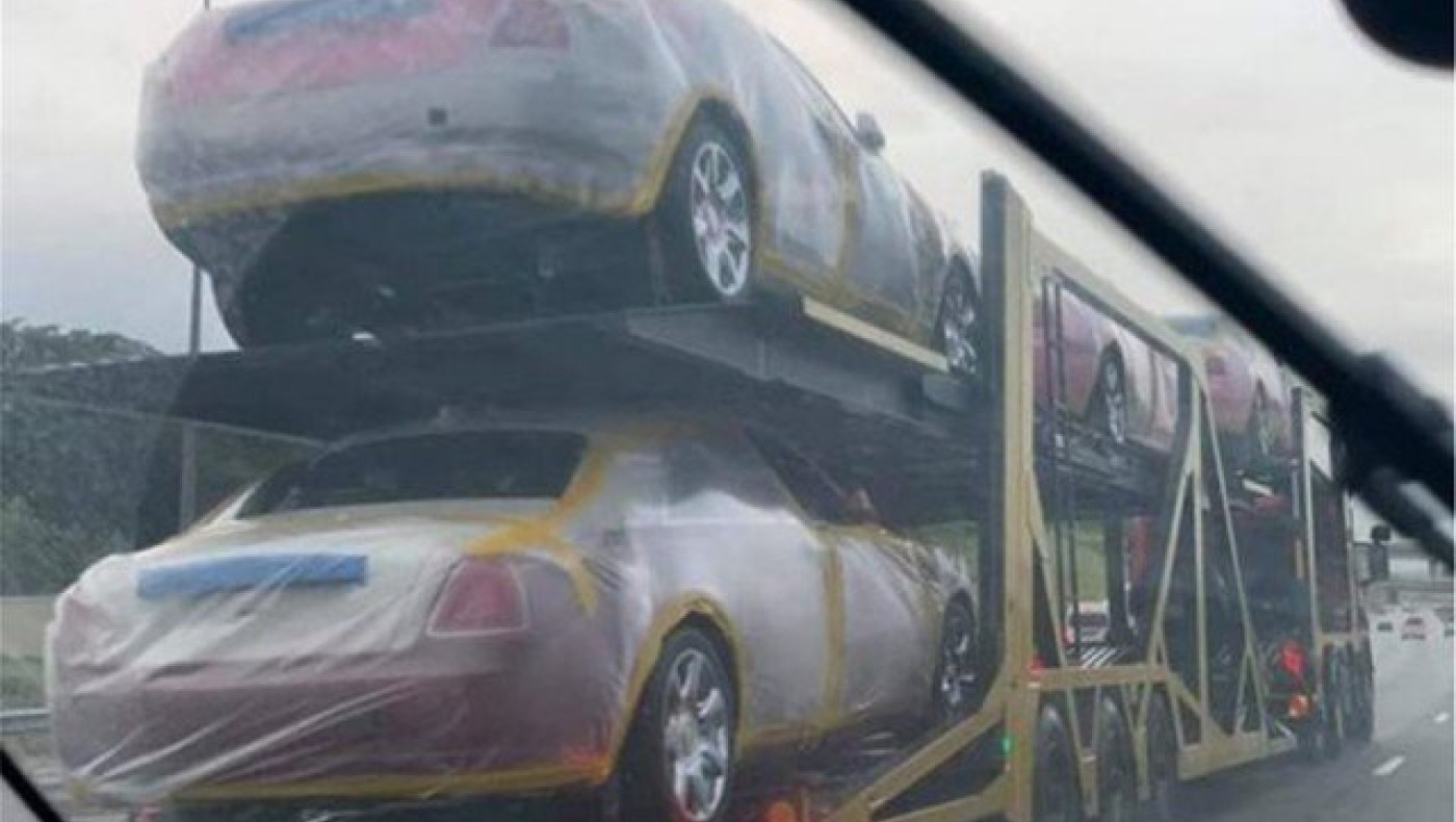 Σουαζιλάνδη: Ο βασιλιάς αγόρασε Ρολς Ρόις στις 14 συζύγους του (pics)