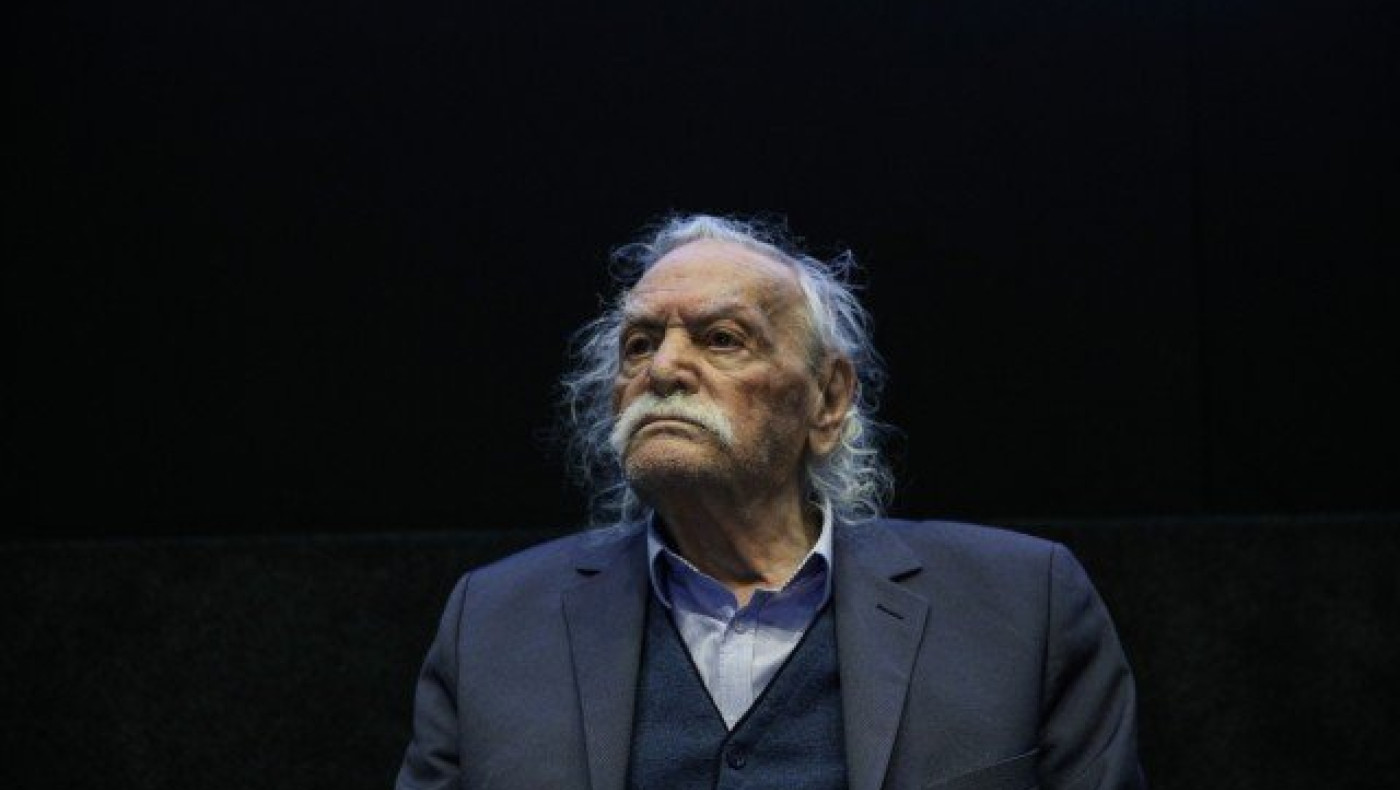 Στην εντατική και σε κρίσιμη κατάσταση ο Μανώλης Γλέζος