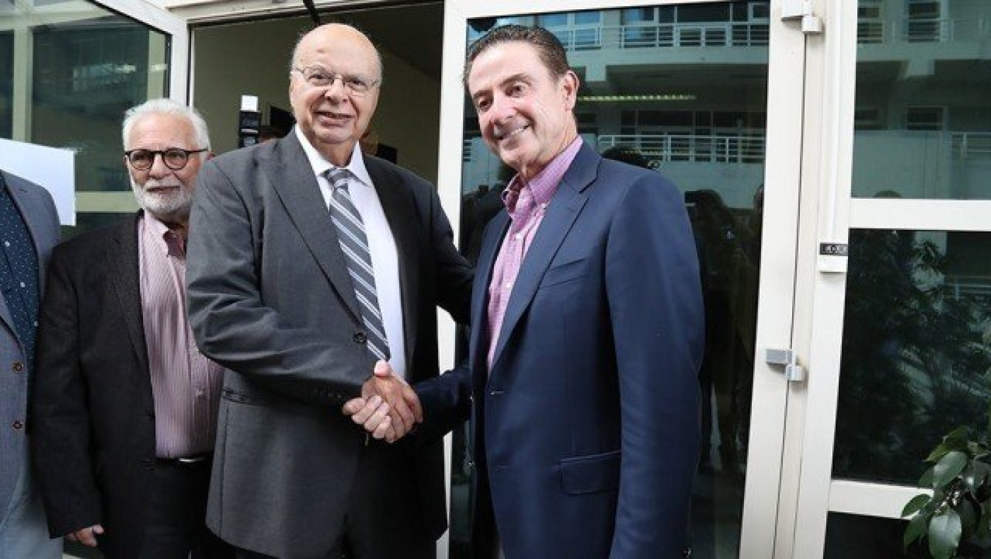 Μπηχτή    Βασιλακόπουλου για                           Αυγενάκη