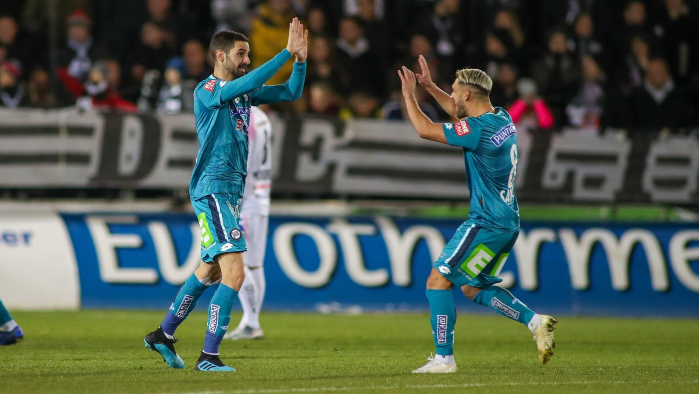 Ασίστ με τακουνάκι έδωσε ο Αυλωνίτης στην Στουρμ!