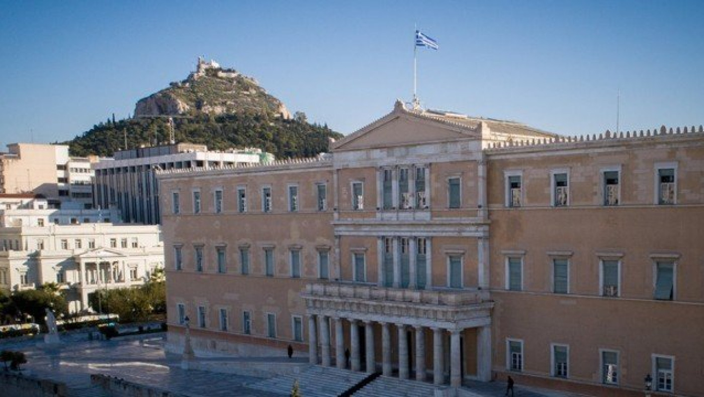 Υπερψηφίστηκε το φορολογικό νομοσχέδιο στην Επιτροπή της Βουλής