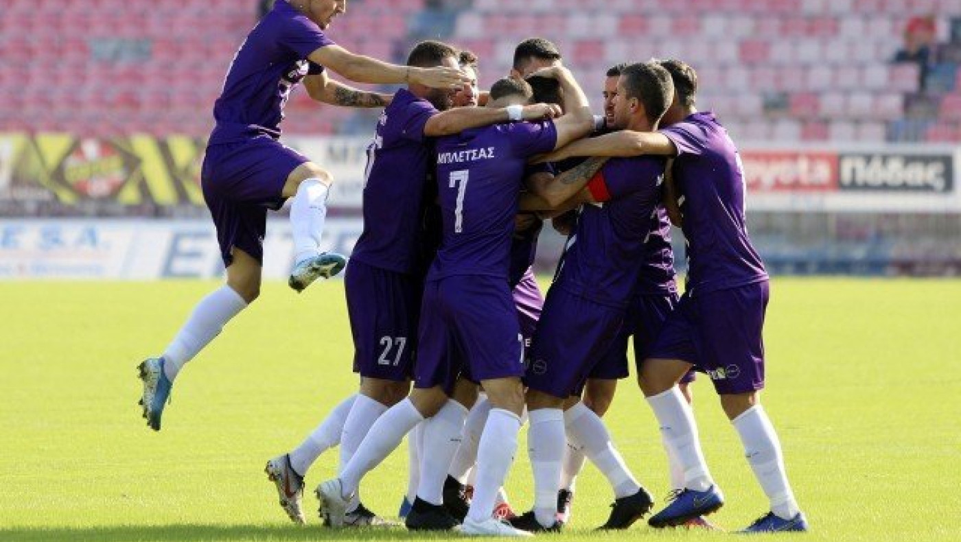 Μεγάλη νίκη για τη Βέροια με δέκα παίκτες, κόλλησε στη Ρόδο η Καβάλα