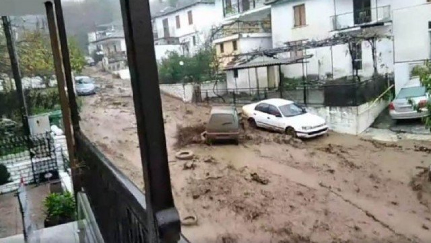 Ο «Γηρυόνης» έπνιξε Ρόδο, Θάσο           και Χαλκιδική