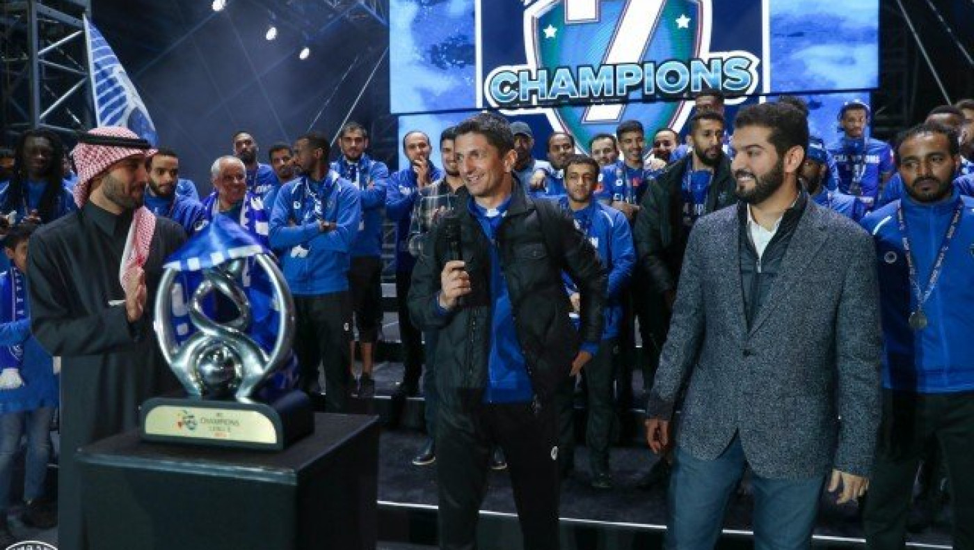 Κεντρικό πρόσωπο στη φιέστα της Αλ Χιλάλ ο Λουτσέσκου (pics & vids)