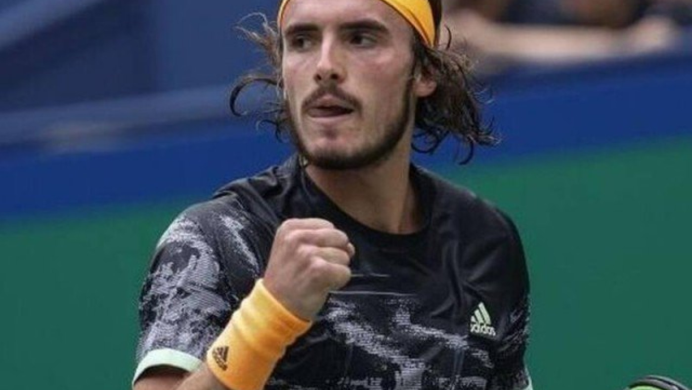 Στον τελικό στο Αμπου Ντάμπι ο Τσιτσιπάς λύγισε τον Τζόκοβιτς!