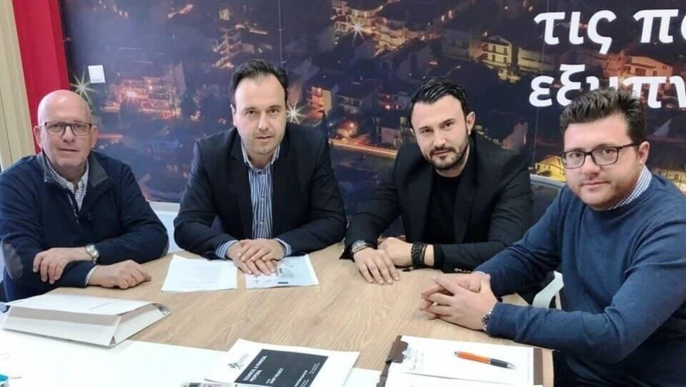 Ηλεκτρικά λεωφορεία στα Τρίκαλα με... υπογραφή Καρυπίδη