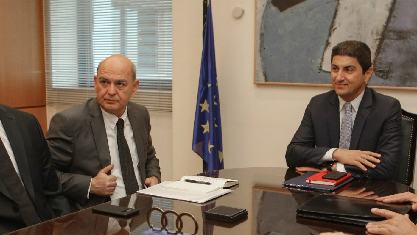 Ο Αυγενάκης απέφυγε να απαντήσει στο Γιώργο Ζαΐρη: «Αρκετά!»