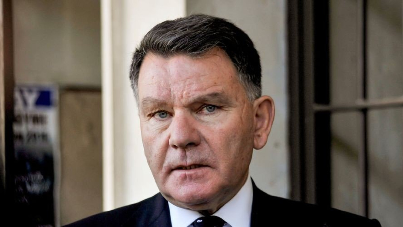 Φιάσκο η περιβόητη τριγωνική σχέση