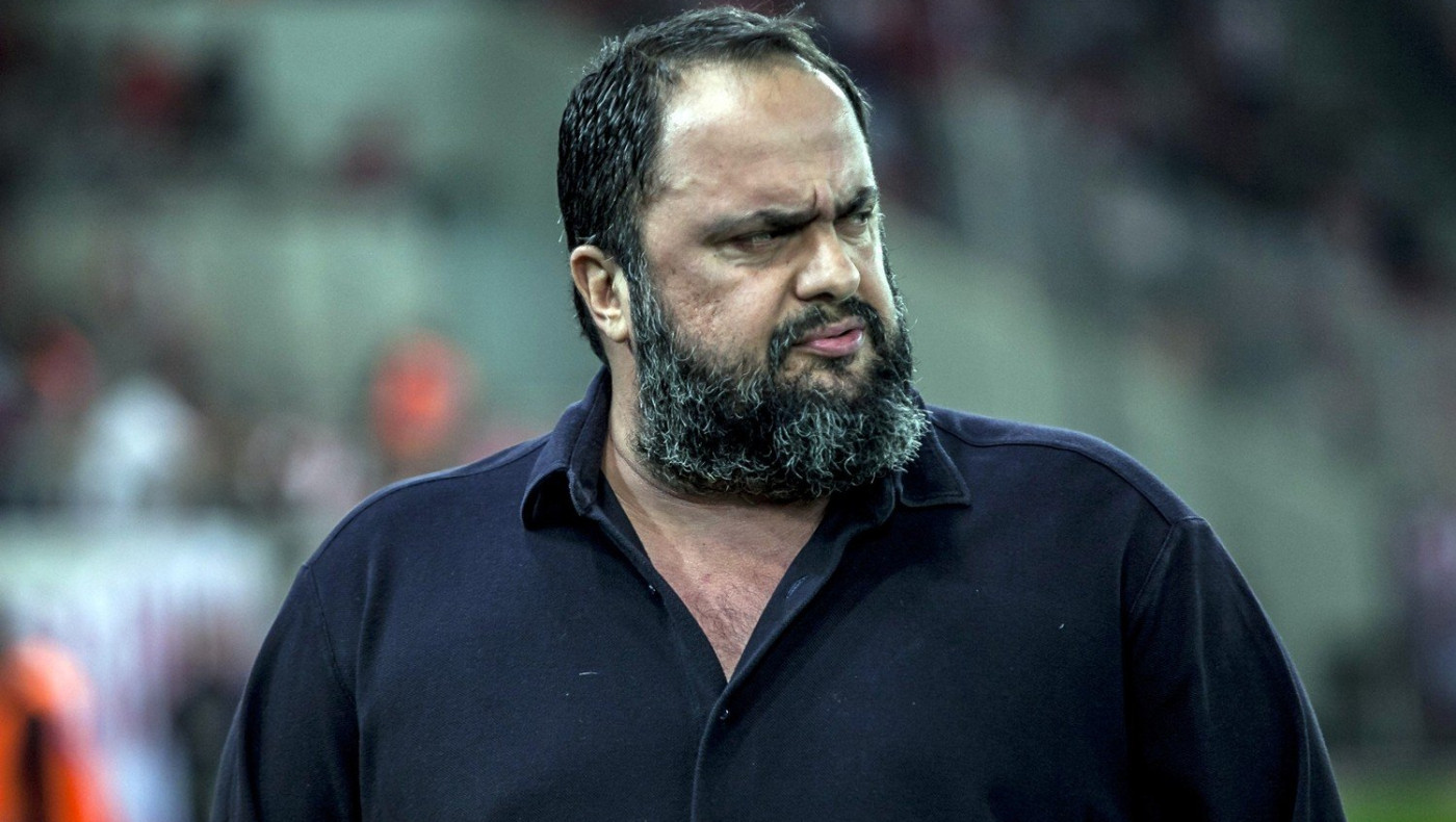 «Σήκω και φύγε Μαρινάκη πριν σε ξεράσει η πατρίδα»