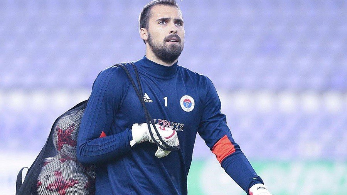 Ανακοίνωσε Ούγγρο διεθνή πορτιέρο η Λάρισα