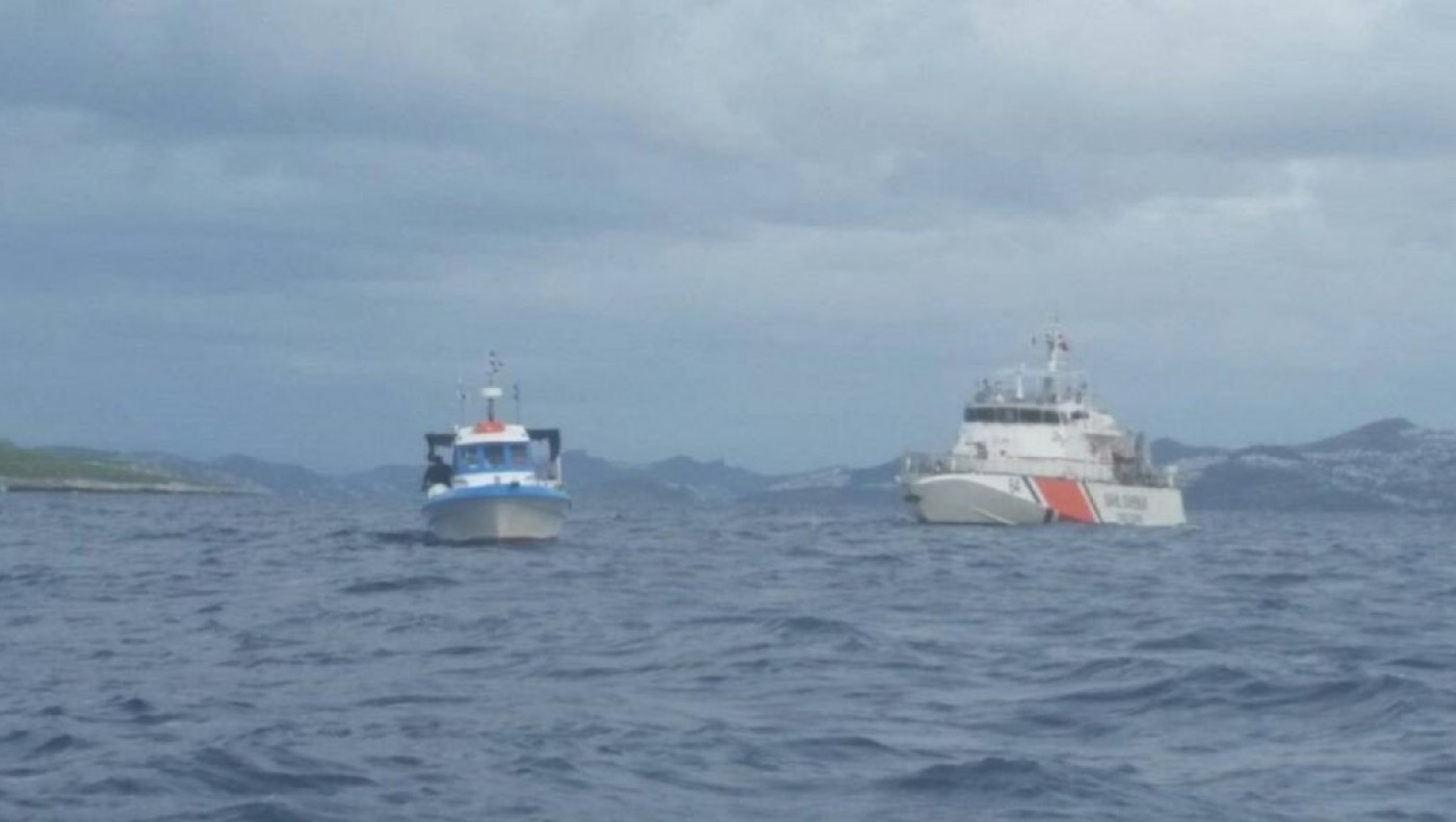 Τούρκοι λιμενικοί έβγαλαν τα όπλα σε Έλληνες ψαράδες