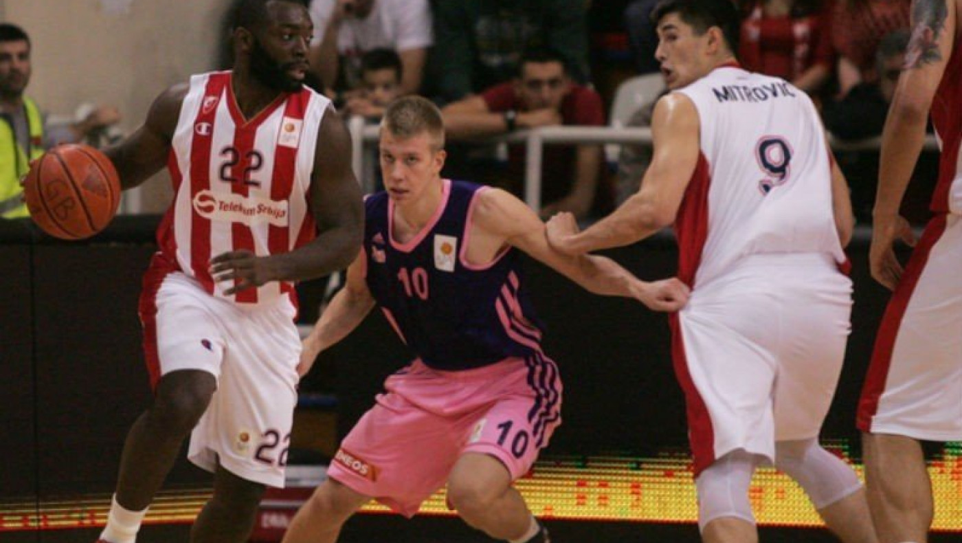 Ασταμάτητος ο Ερυθρός Αστέρας