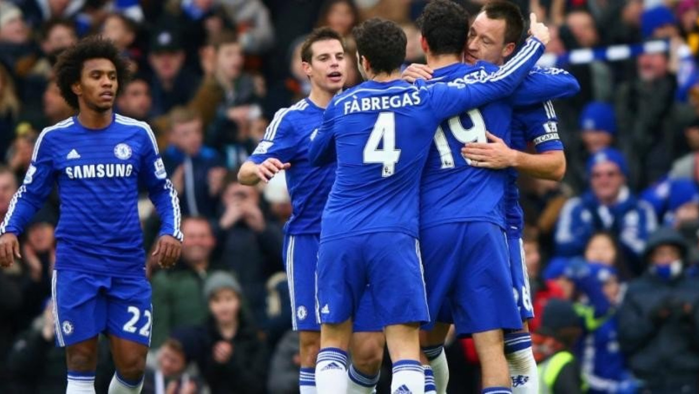 «Κολλημένη» με την κορυφή